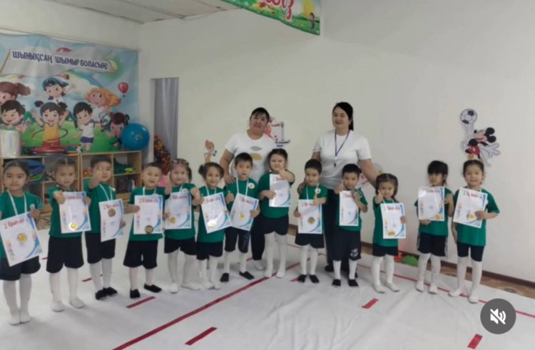 Мен спортты сүйемін. "Балдырған" ересек тобы