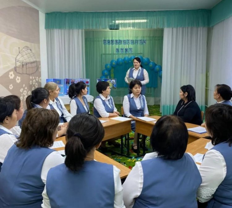 "Тәуелсіздік-тұтас елдің тірегі" дөңгелек үстел отырысы