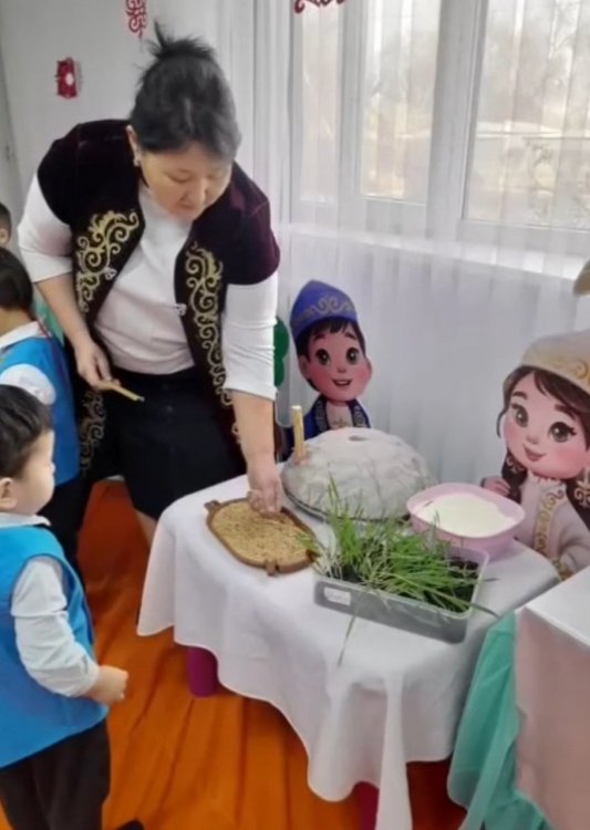 "Балдырған" ортаңғы топ. "Ұлттық тағам ырысым"