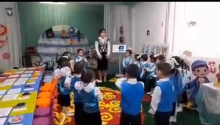 "Аққайың"ортанғы топ.  "Ұлттық құндылық-ұлттық тәрбие"