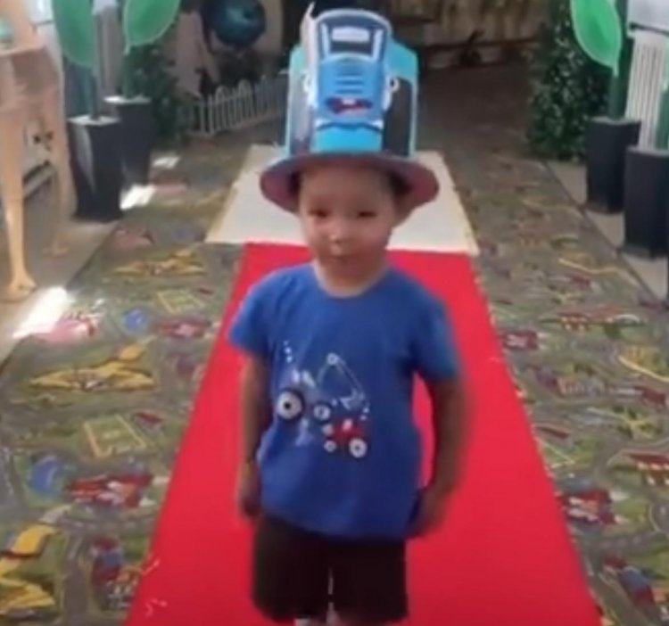 "Қалпақтар шеруі" "Балапан" ортаңғы топ